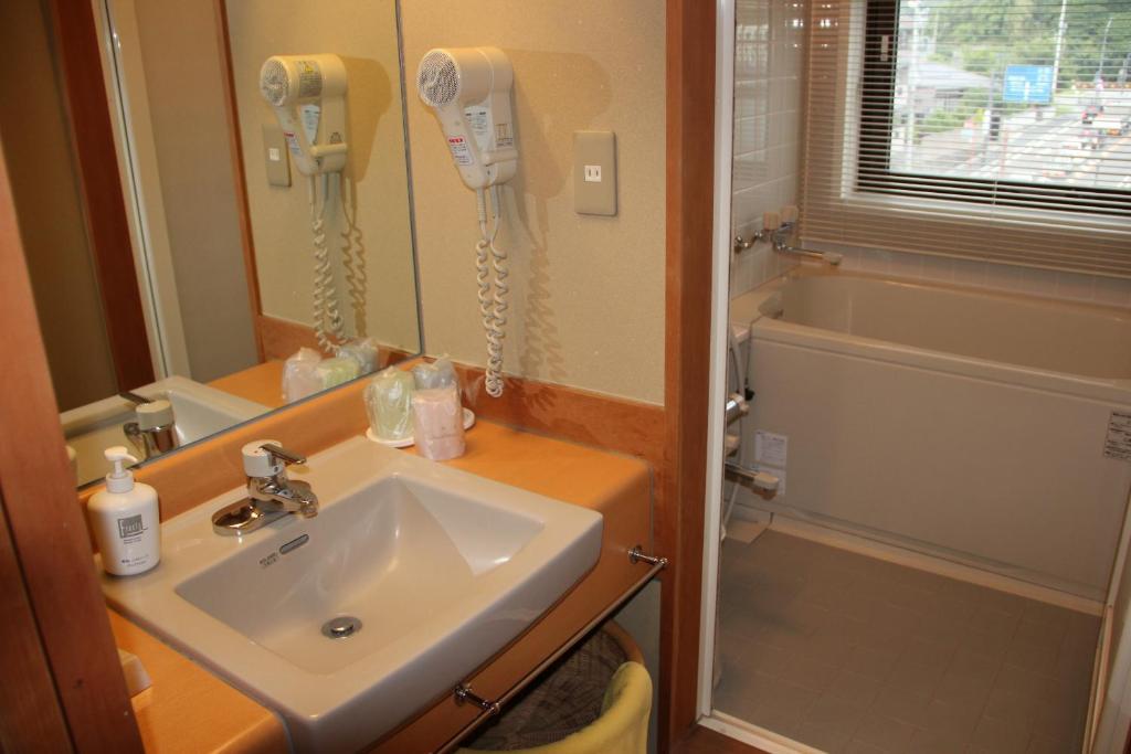 ホテル 旬樹庵八勝閣みづのを 各務原市 部屋 写真
