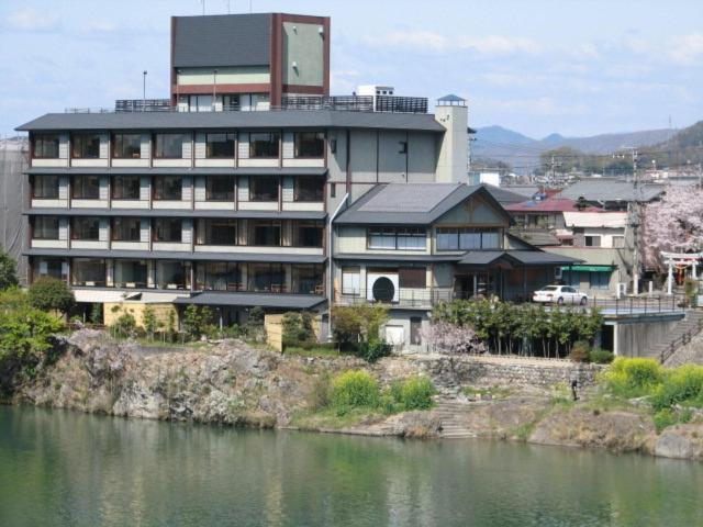 ホテル 旬樹庵八勝閣みづのを 各務原市 エクステリア 写真